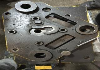 Machined Mounting Plates - Micro-Tech Engineers Faridabad